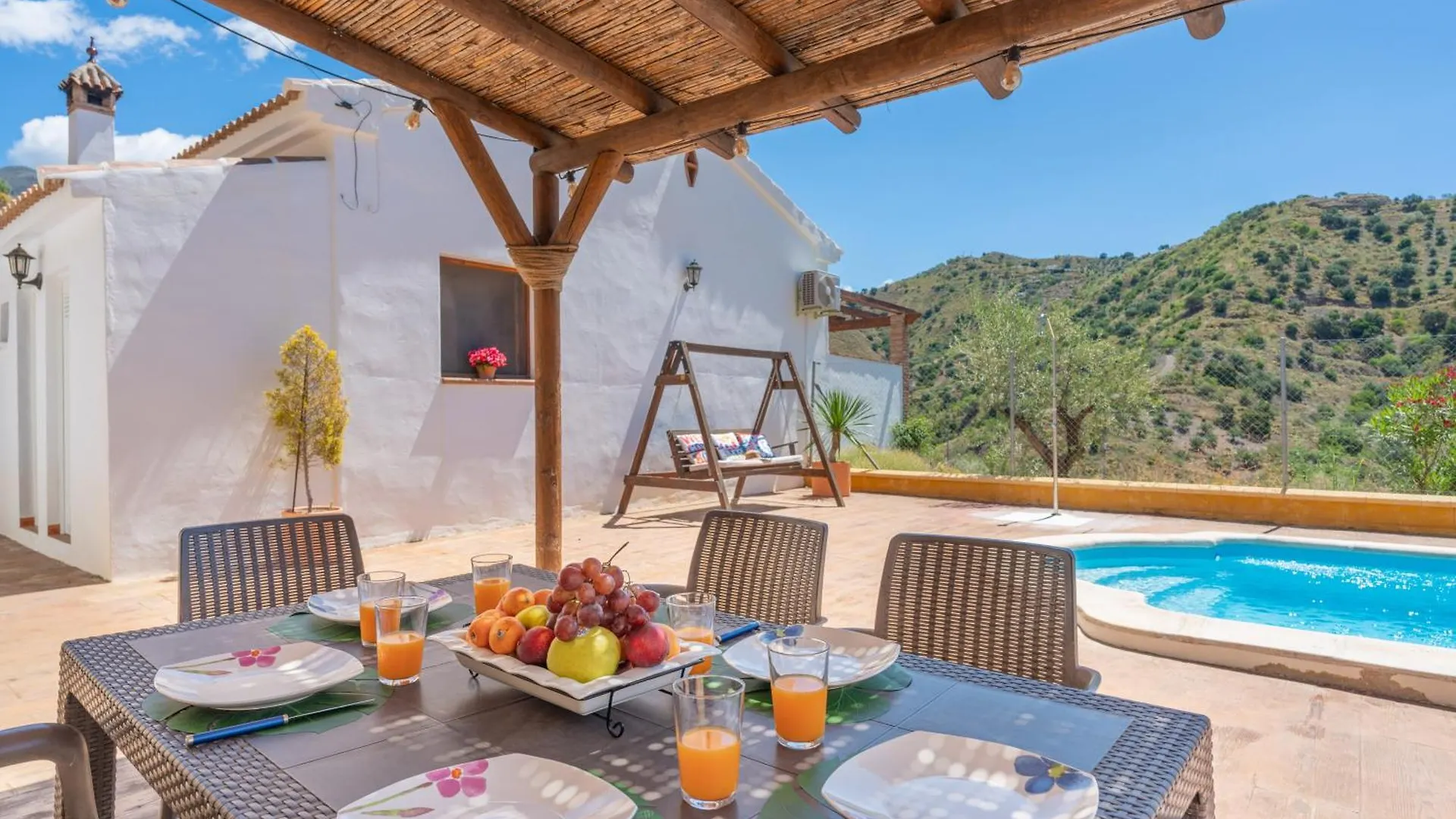 Holiday home Casa Clara Villa Canillas de Aceituno Spain