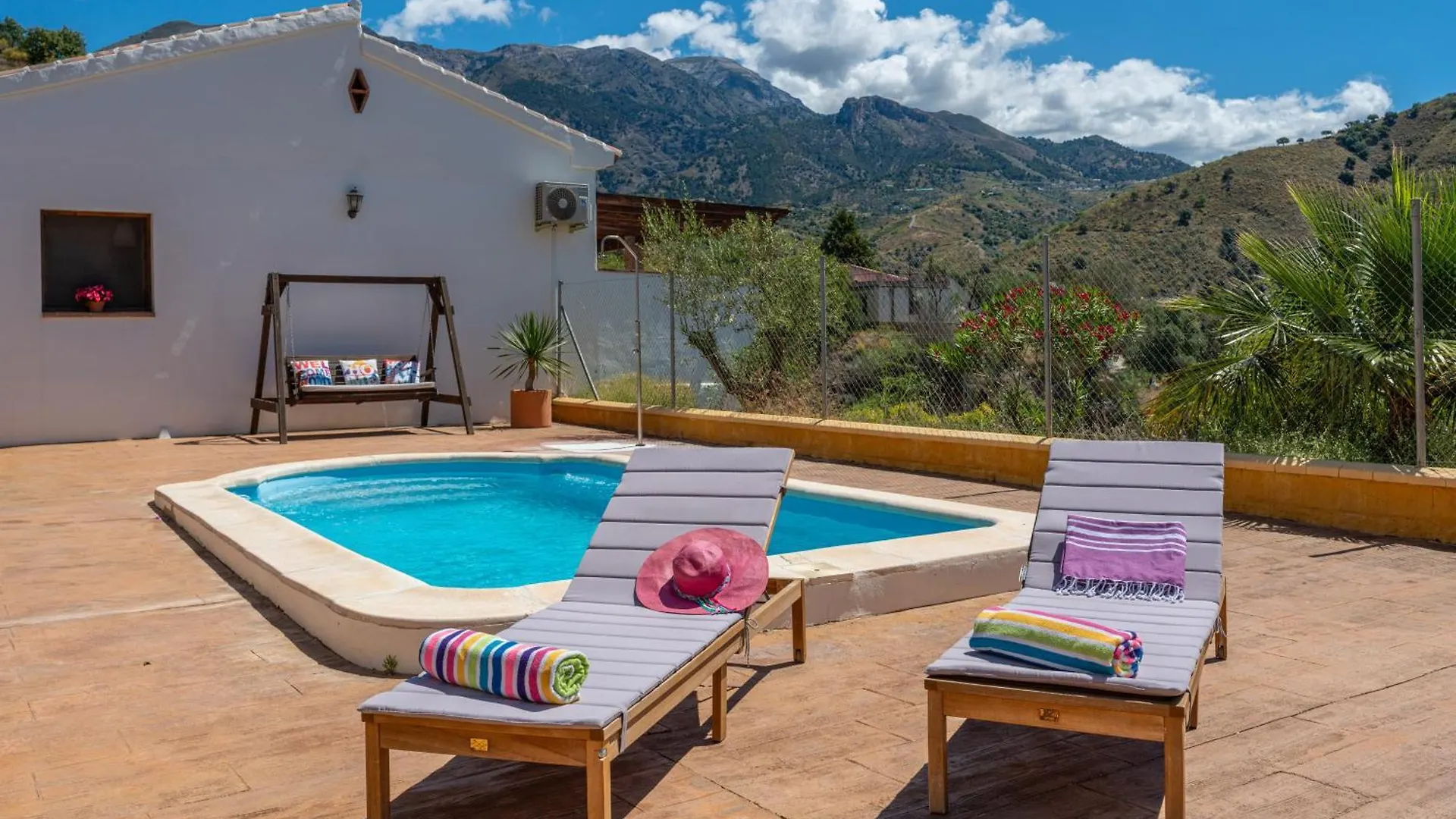 Casa Clara Villa Canillas de Aceituno Holiday home